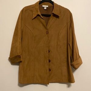 Soft blazer with large buttons